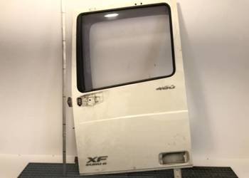 DRZWI PRZÓD LEWE DAF XF Ciągnik siodłowy