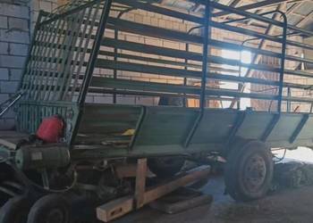 Przyczepa samozbierająca