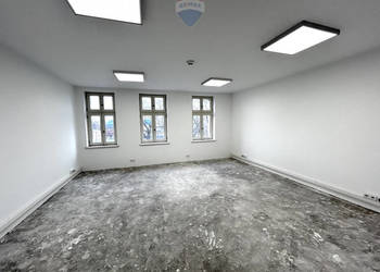 Lokal biurowy 25 m2 w pobliżu centrum