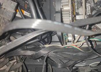 Procesor:I5 2500 cpu 3.3ghz,Płyta główna ;biostar h61mhv2,