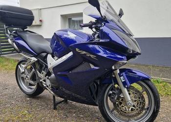 Honda VFR 800,46tys.km, zadbany, dodatki