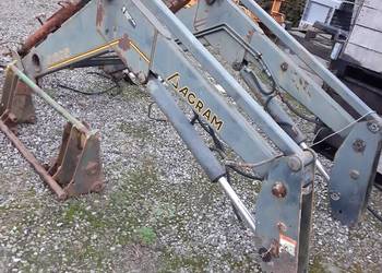 Ladowacz czolowy quicke  695 john deere
