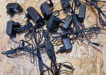 Ładowarka Zasilacz sthor 17V DC 9 w do Baterii Li-ion Akumulator