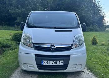 Opel vivaro long