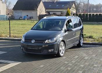 Volkswagen Touran 2.0 TDI 177kM DSG dobrze wyposażony