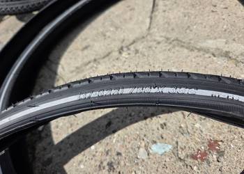 Opona 28 cali (700x35c)