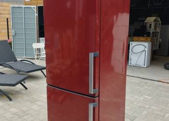 Lodówko zamrażarka Gorenje 185 cm bordowa