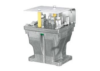 389120 Przełącznik (przekaźnik ładowania) CNH