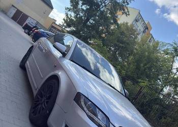 AUDI a4b7 2.0T QUATTRO