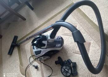 Odkurzacz cyklonowy bezworkowy Kerch VC3000