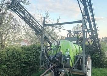 Sprzedam opryskiwacz 21 m 2000 l /10m 350 l