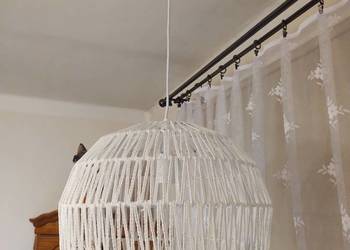 Lampa wisząca.