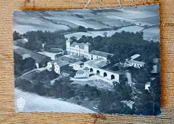 WIDOK NA ZESPÓŁ BUDYNKÓW PAŁACOWYCH