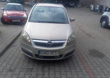 Opel zafira 1,9 tdi. 150 koni