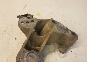 ŁAPA PODUSZKI SILNIKA PRAWA AUDI A4 B7 8E0199352F