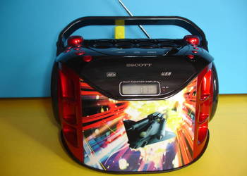 Radioodtwarzacz z CD SCOTT SDM-1050
