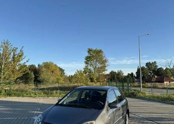 Honda Civic VII 1.4 90KM (2004) – Doinwestowana, 2 komplety kół