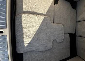 Dywaniki welurowe BMW