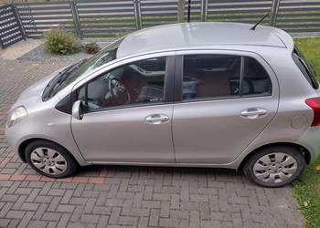 Sprzedam Toyotę Yaris II automat