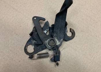 Zamek rygiel maski citroen c4 I