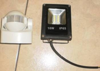 reflektor lampa led + Czujniki ruchu i zmierzchu 230v