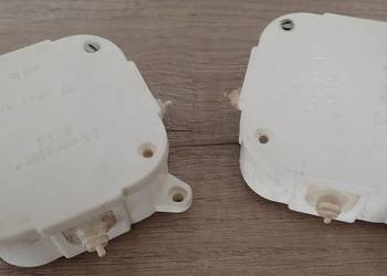 Puszka Instalacyjna Natynkowa z Wkładem (2 sztuki)
