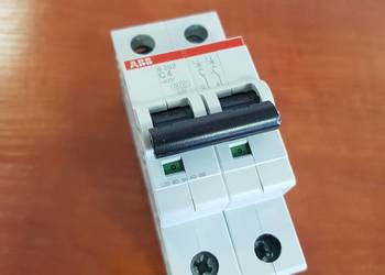 9.1186.1045.0 Wyłącznik automatyczny LELY