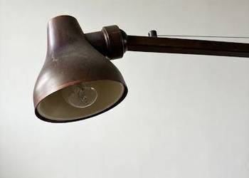 Lampa podłogowa w stylu loft / industrial