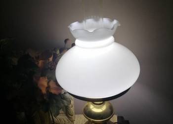 Stara lampa naftowa - elektryczna. .. Sprawna