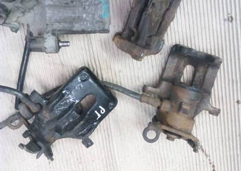 Zaciski hamulcowe tył Ford Focus I, II, C-Max