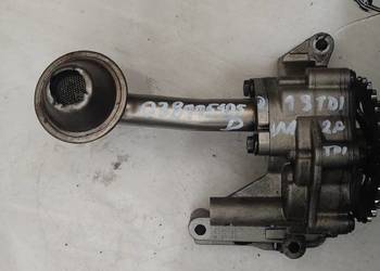 VW SEAT SKODA AUDI 1,9TDI pompa oleju smok  038115105D