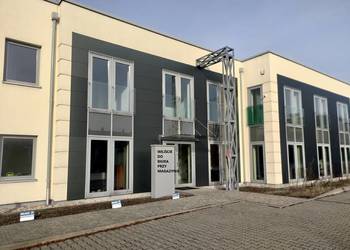 Lokal Biuro 110m2 z Magazynem 200m2 w parkingiem
