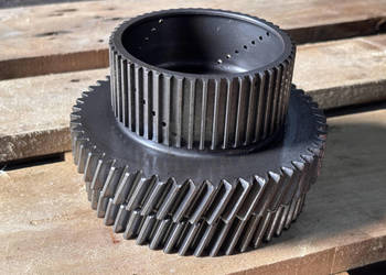 New Holland Case Ford T6030 T6080 T7.165 T7.170 T7.210 Koło Zębate 5167826