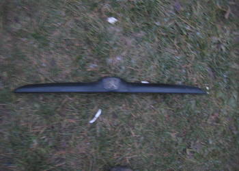 Listwa blenda tylnej klapy znaczek Peugeot 206 98-03