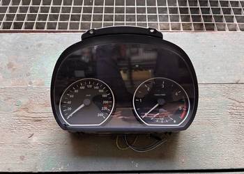 Licznik BMW E87 2.0 diesel