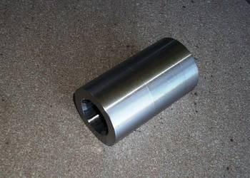 Tuleja WOM do wspawania do prasy New Holland