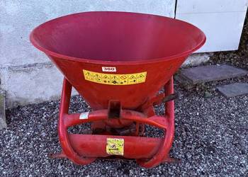 Rozsiewacz nawozu lej 300 l. Jarmet