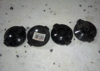 Fiat 126 P pokrywka aparatu zapłonowego + zaczep