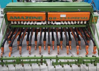 Siewnik zbożowy Amazone D8 - 25 Special, 2,5 m - próba kręcona