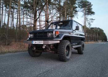 Toyota LandCruiser PZJ 70