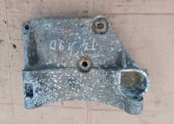 T4 1.9 TD Lapa wspornik alternatora
