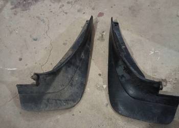 Chlapacze przód Mazda 323 F BG