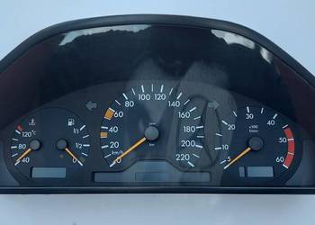 Licznik mercedes w202 2.2 cdi a2024401011
