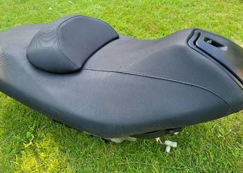 KOMPLET kanapa ,siedzenie, nocnik KYMCO XCITING R 300