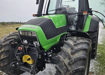Ciągnik Deutz-Fahr agrotron m620 z przednim wom i tuz