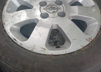 Felgi aluminiowe z oponami zimowymi Opel Meriva corsa  r15