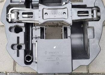 Sprzedam zestaw do wymiany kół Sprzedam zestaw do wymiany kół