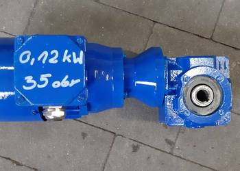 Motoreduktor  0,12 kW/ 35 obr