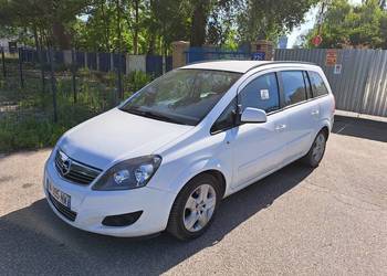 Opel zafira b  1.7 cdti. 7osób
