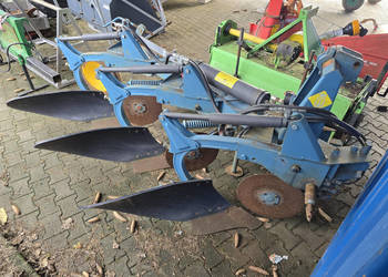 Pług 3 skibowy OVERUM BT 387 H zabez. hydrauliczne (2 kpl odkładni)